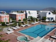 Foto van Villas Pantheon Santorini in Imerovigli